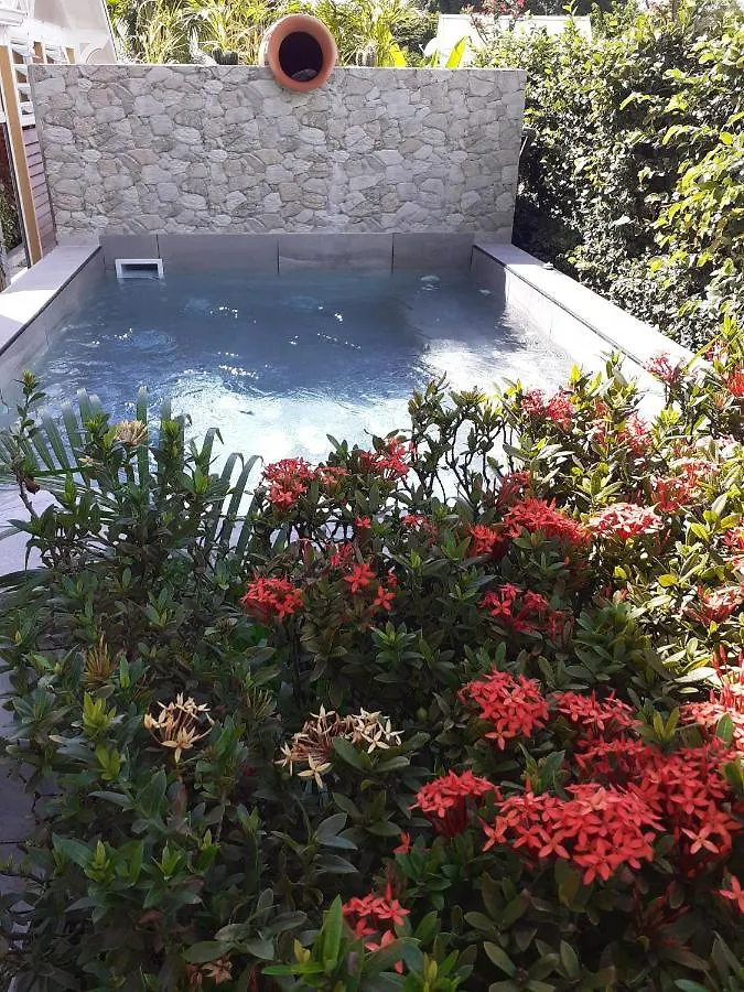 Villas Ixora Sainte-Anne  Guadeloupe